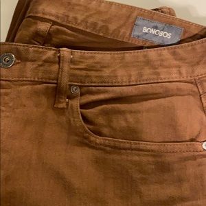 Bonobos travel Jean